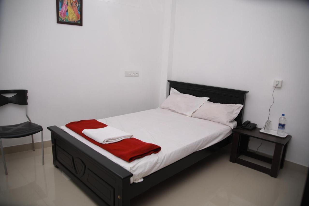 فندق Meghna Residency تريفِندرم المظهر الخارجي الصورة