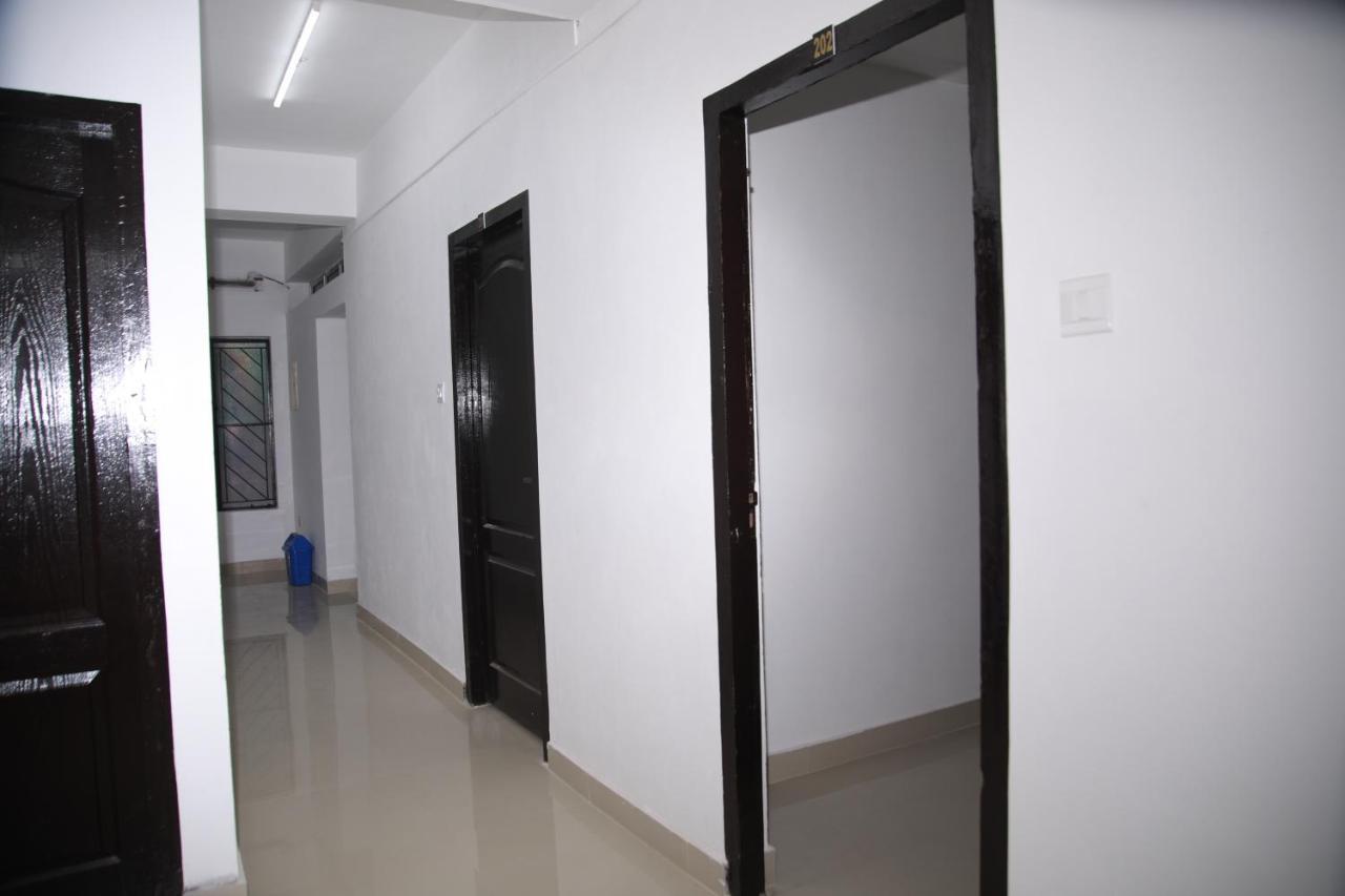 فندق Meghna Residency تريفِندرم المظهر الخارجي الصورة