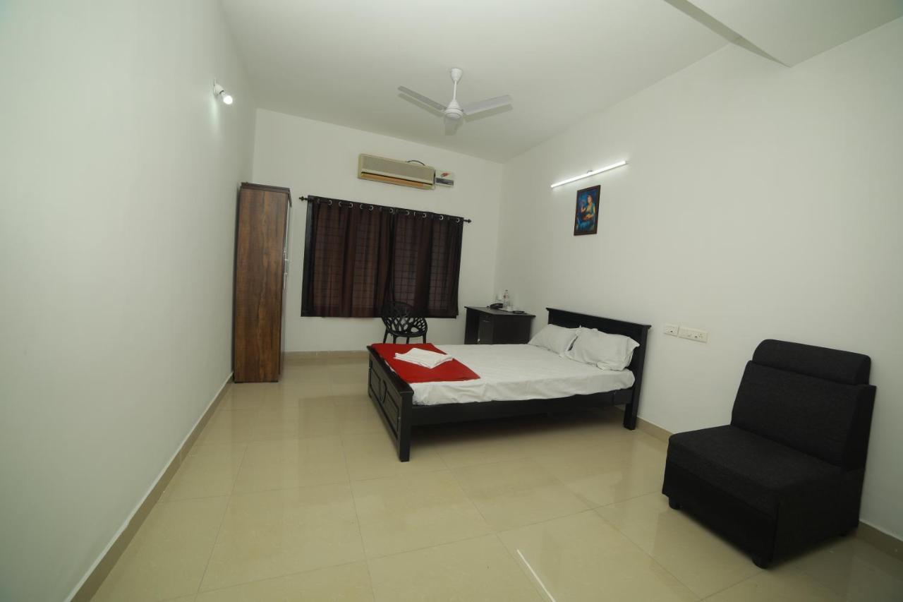 فندق Meghna Residency تريفِندرم المظهر الخارجي الصورة