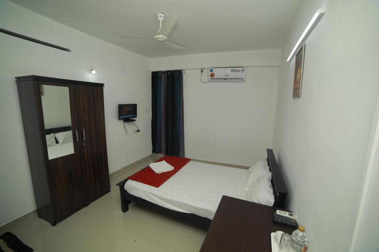 فندق Meghna Residency تريفِندرم المظهر الخارجي الصورة