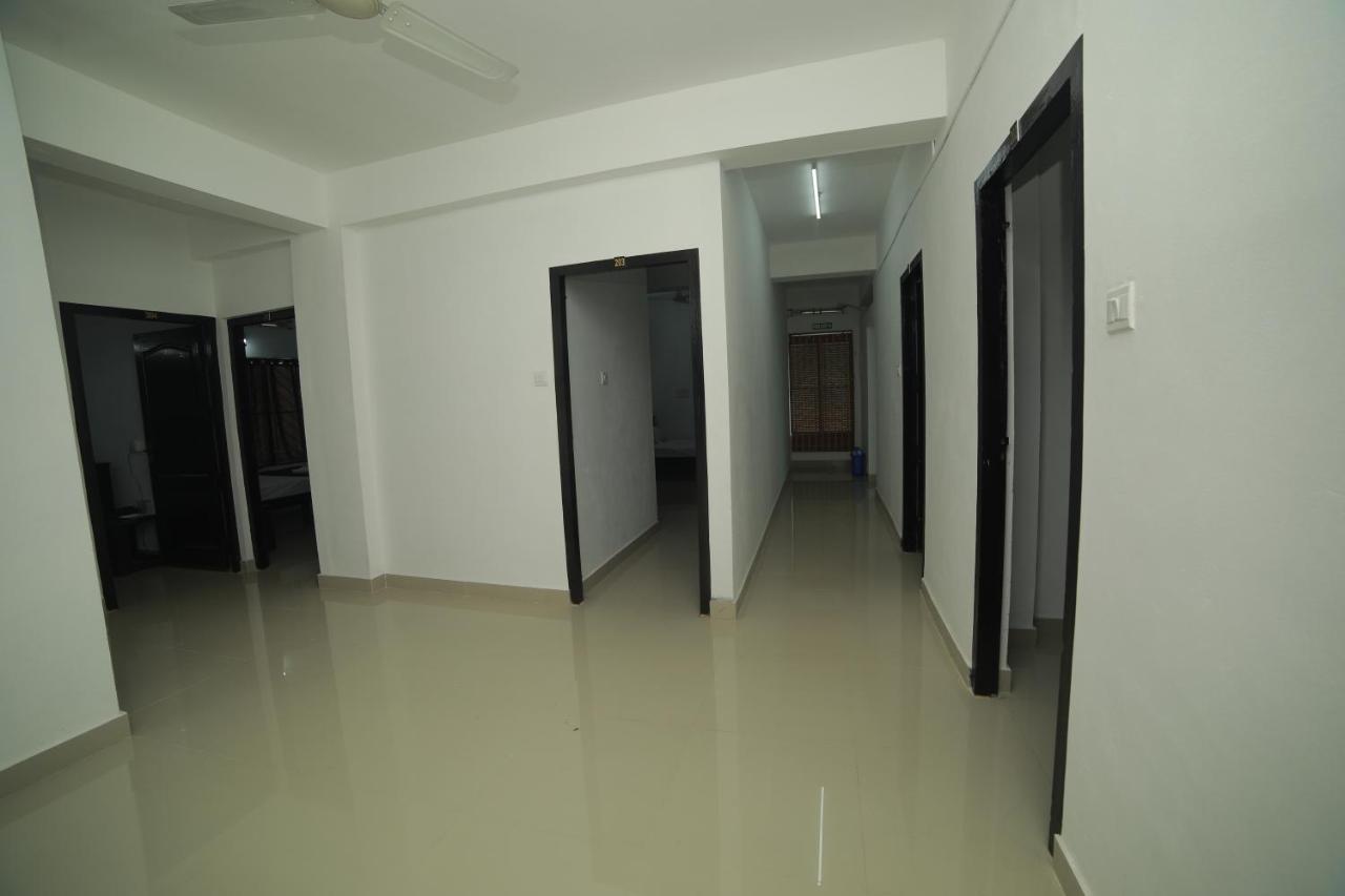 فندق Meghna Residency تريفِندرم المظهر الخارجي الصورة