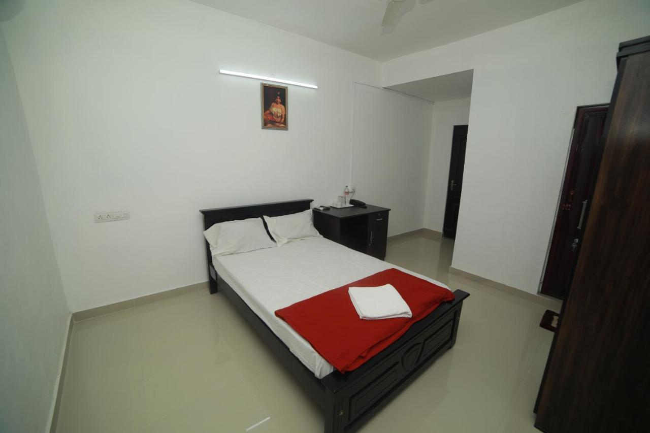 فندق Meghna Residency تريفِندرم المظهر الخارجي الصورة